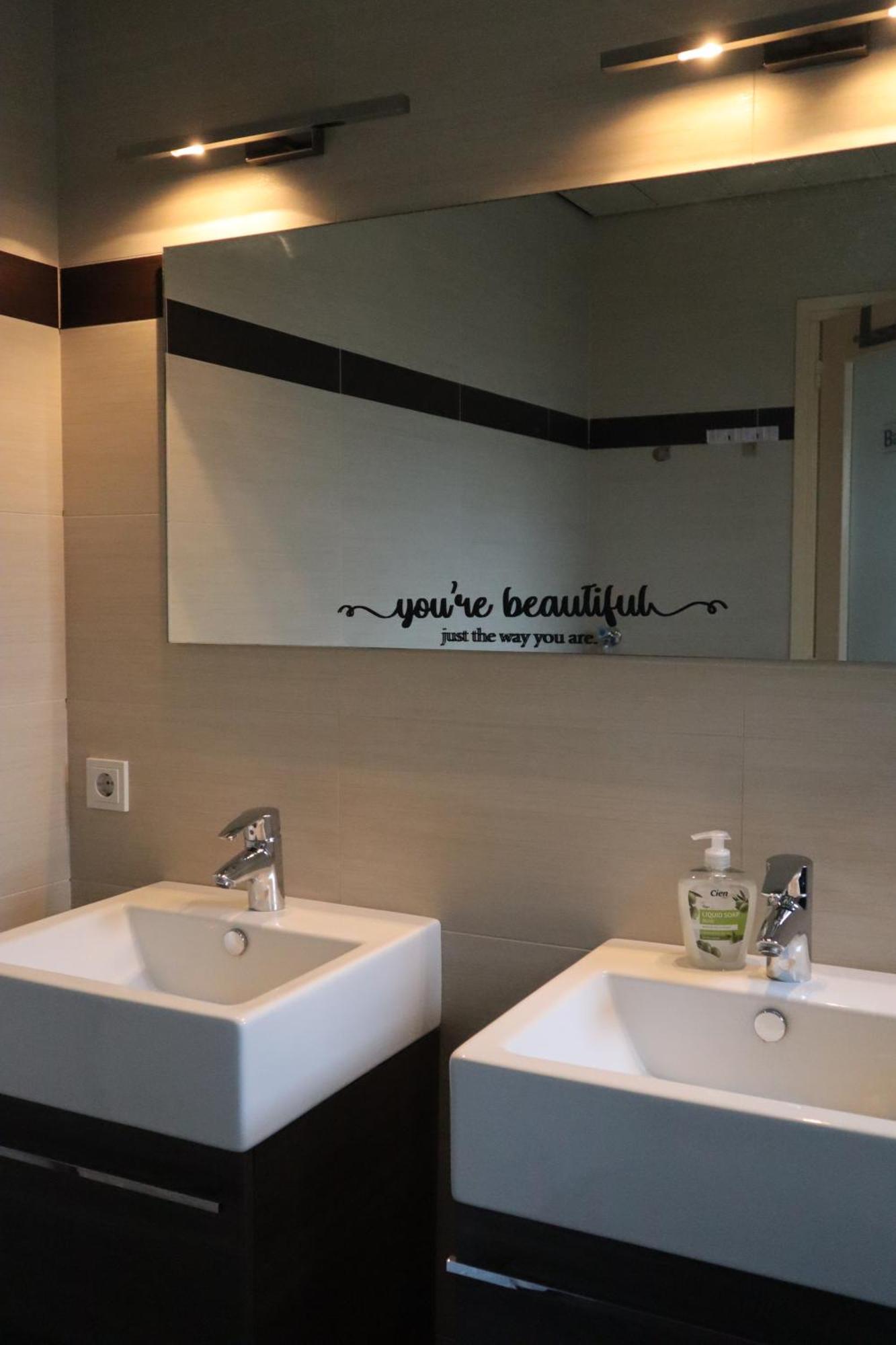 Room Stella Suite 提耳堡 外观 照片